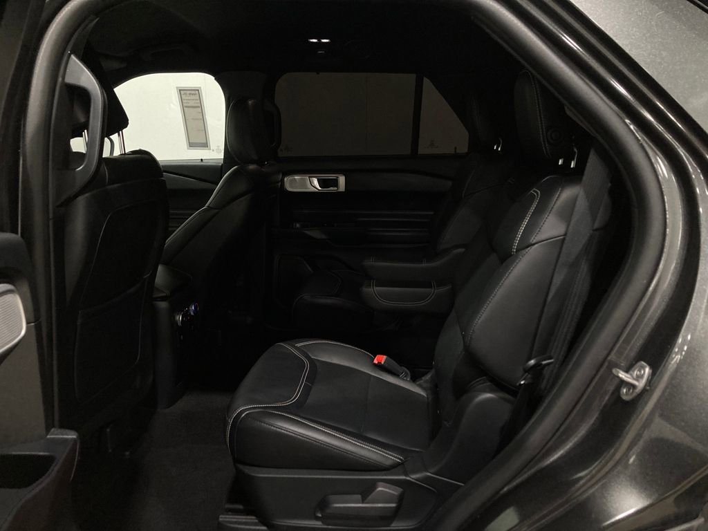 Certified 2020 Ford Explorer ST w/ Premium Technology Package image 16