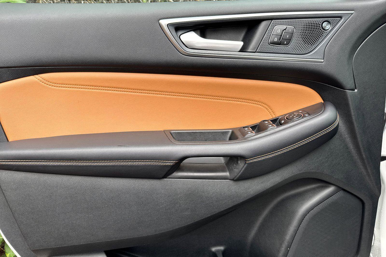 Certified 2024 Ford Edge Titanium w/ Titanium Elite Package image 8