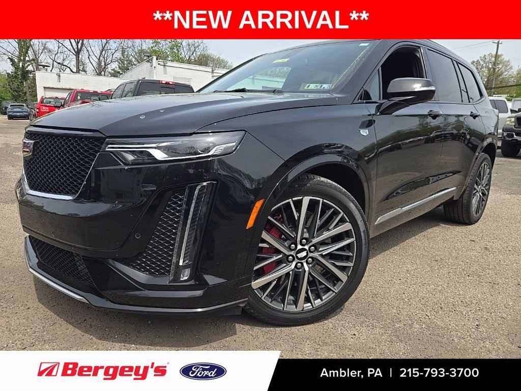 Used 2023 Cadillac XT6 Sport AWD/4WD image 1