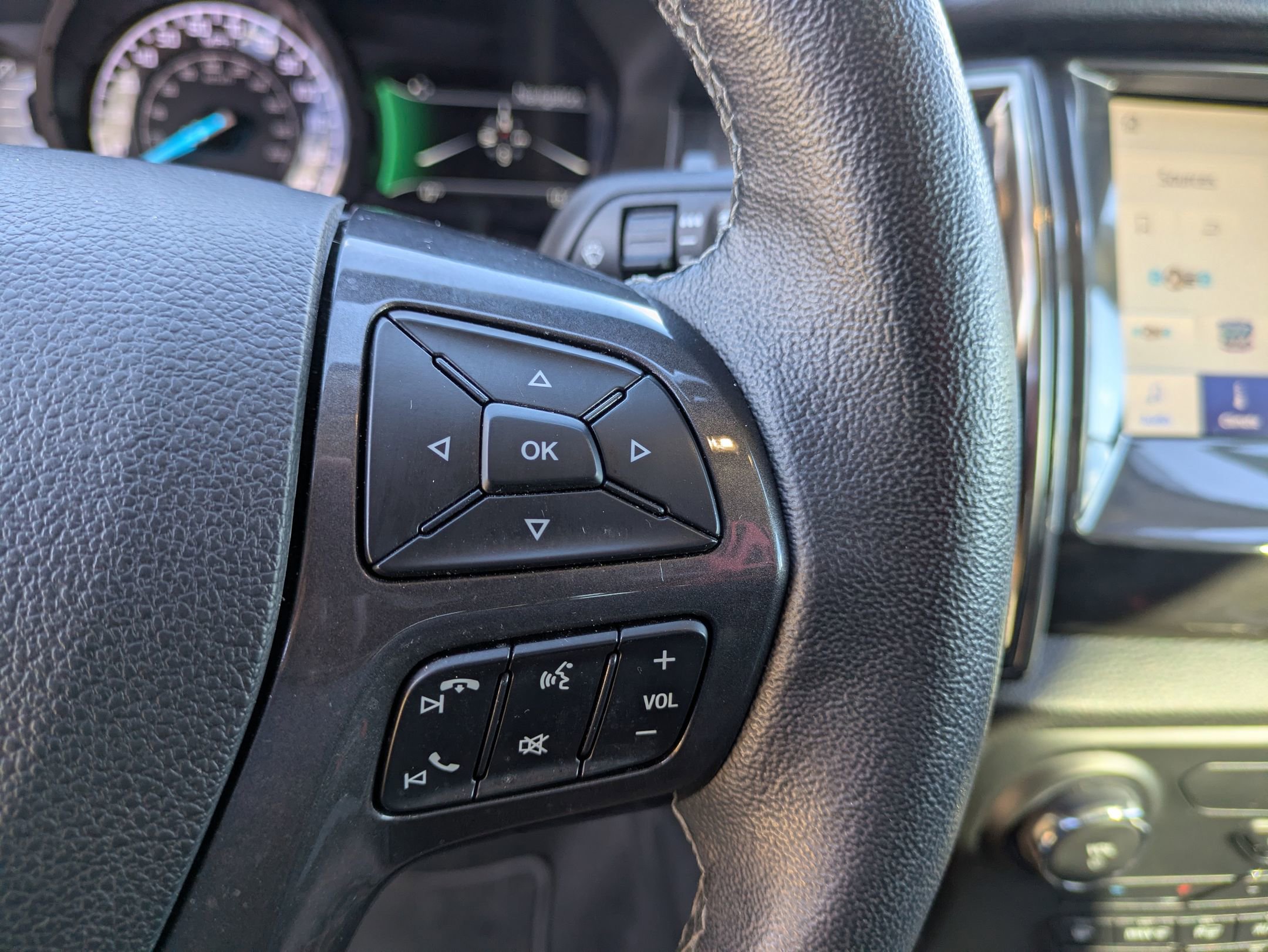 Certified 2020 Ford Ranger Lariat w/ Equipment Group 501A Mid image 20