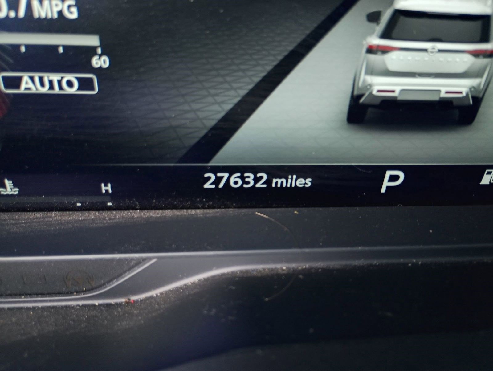 Used 2024 Nissan Pathfinder Platinum image 17