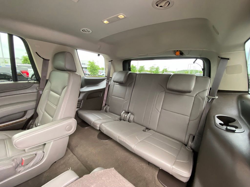 Used 2018 GMC Yukon Denali w/ Open Road Package AWD/4WD image 28