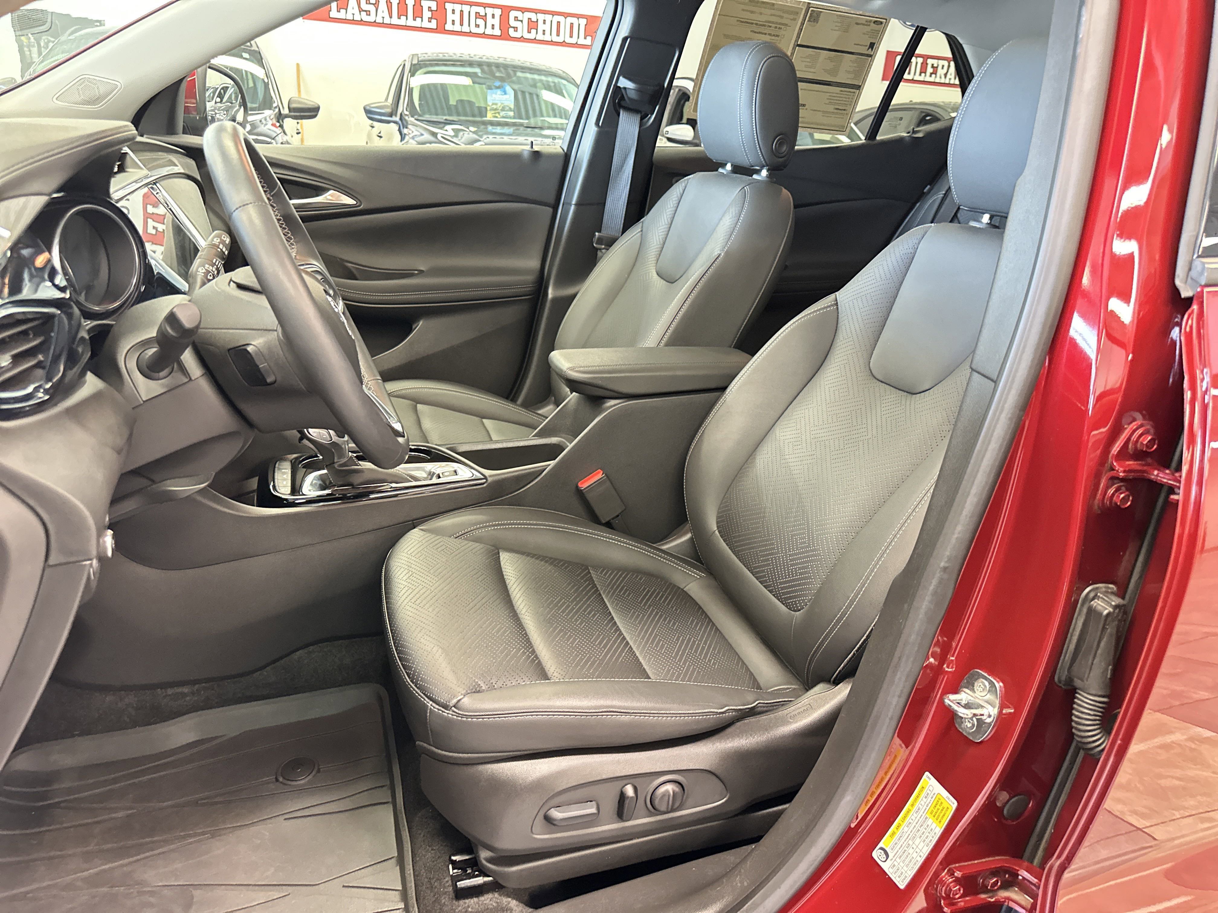 Used 2023 Buick Encore GX Essence w/ Experience Buick Package image 14