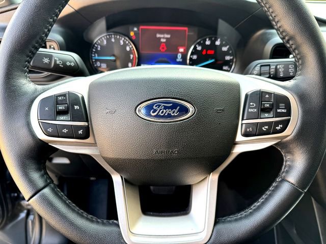 Certified 2021 Ford Explorer XLT image 11