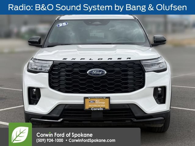 Certified 2025 Ford Explorer ST-Line AWD/4WD image 8