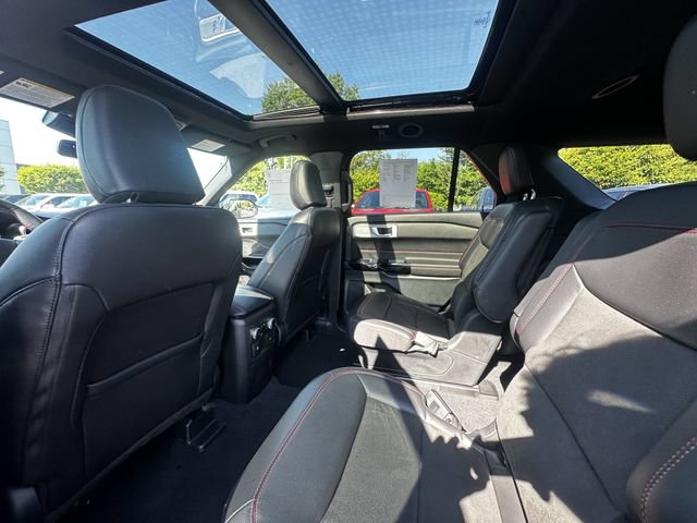 Certified 2023 Ford Explorer ST-Line w/ Class IV Trailer Tow Package AWD/4WD image 18