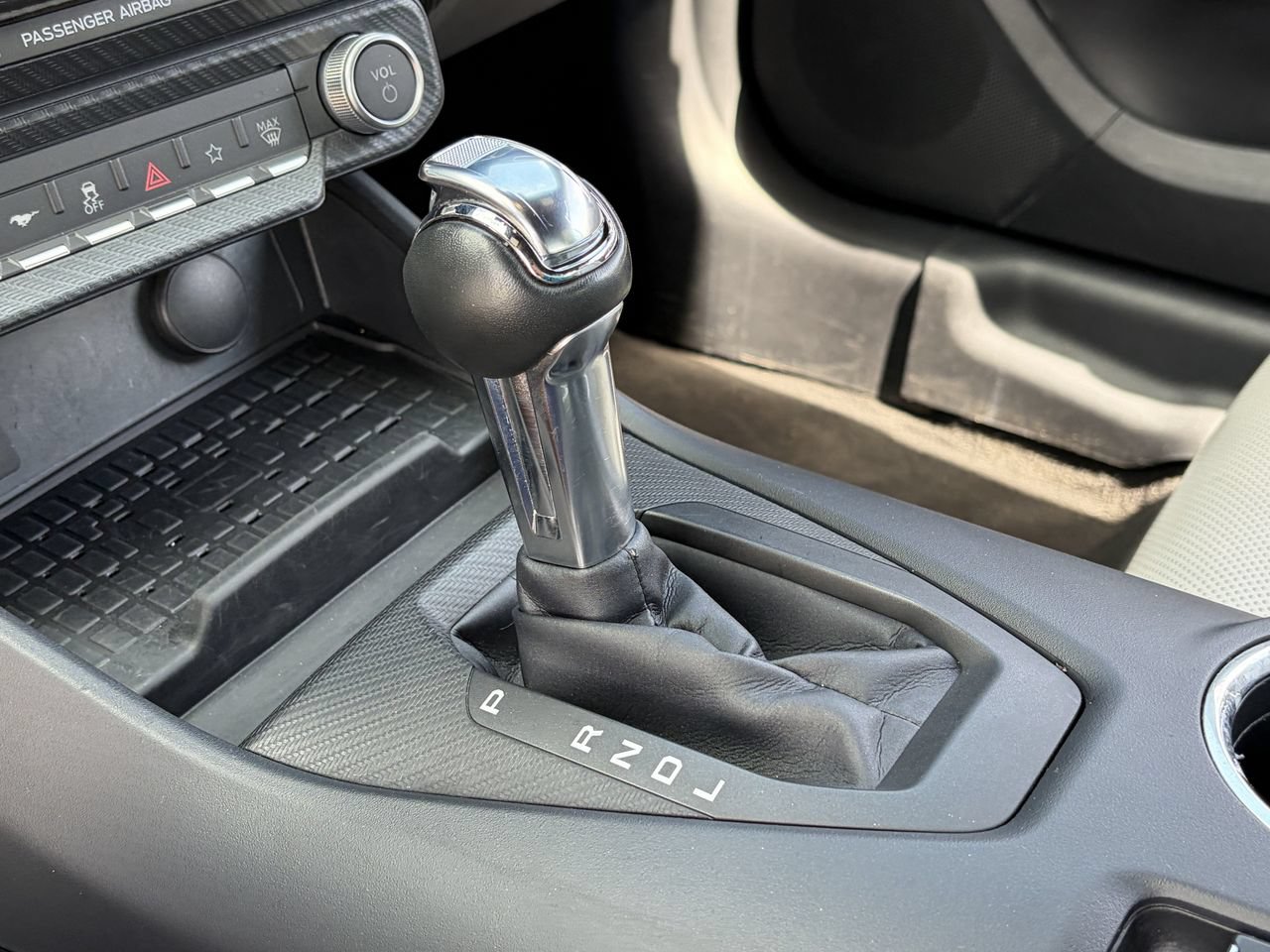 Certified 2024 Ford Mustang Premium RWD image 28