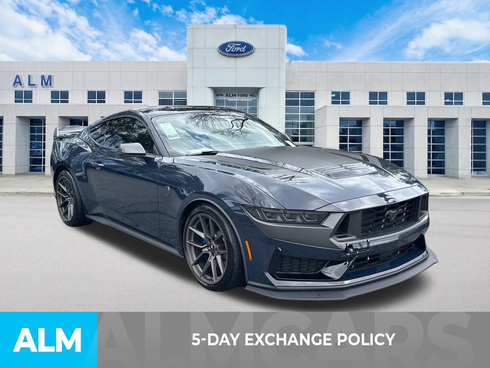 Certified 2025 Ford Mustang Dark Horse w/ Dark Horse Handlin Package image 3