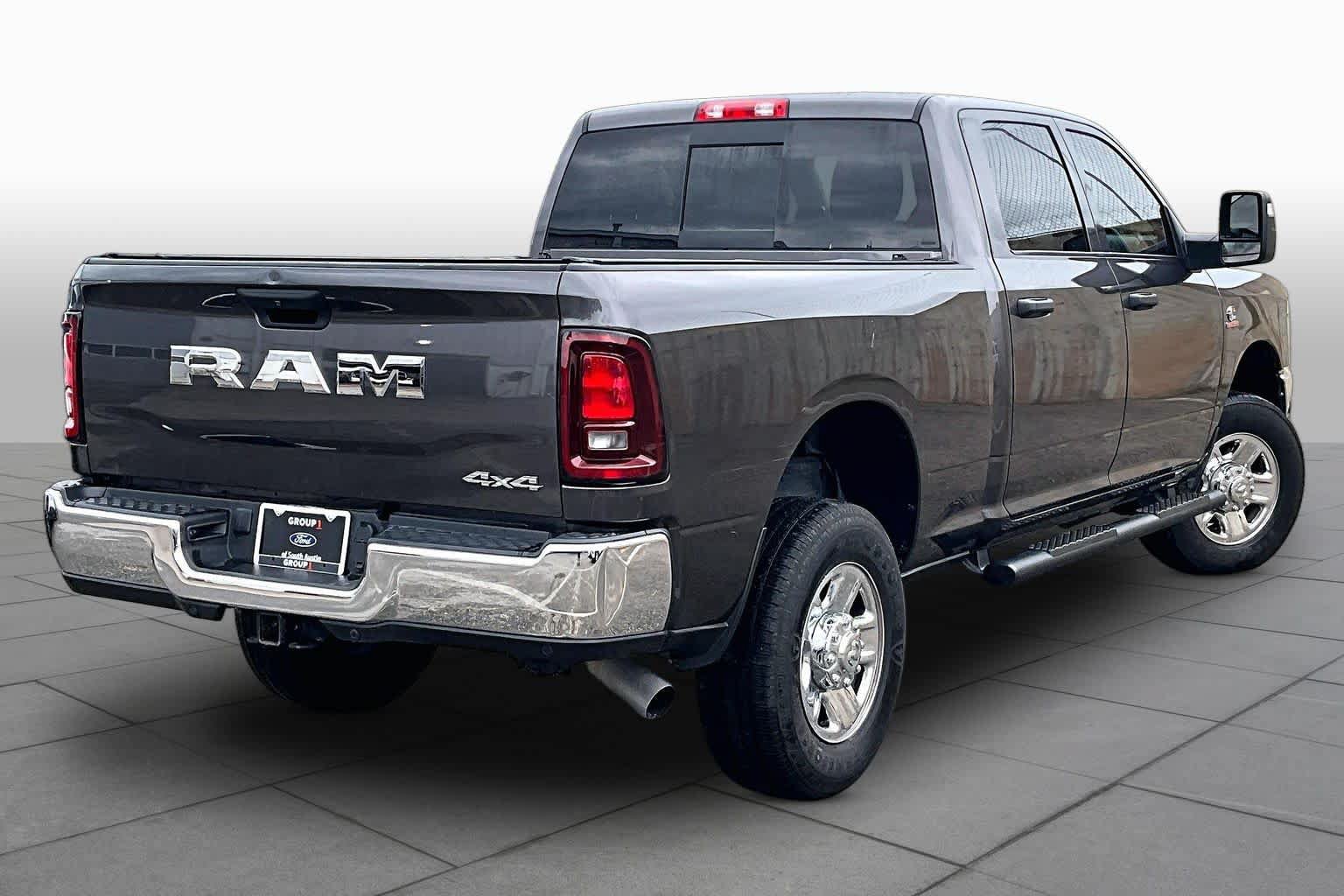 Used 2025 RAM 2500 Tradesman AWD/4WD image 7