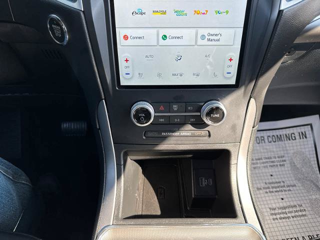 Certified 2022 Ford Edge SEL w/ Convenience Package AWD/4WD image 22