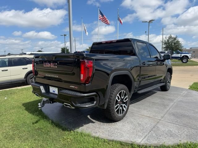 Used 2025 GMC Sierra 1500 AT4 w/ AT4 Premium Package AWD/4WD image 6