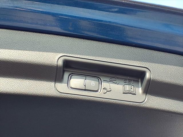 Certified 2023 Ford Explorer XLT w/ Equipment Group 202A image 27