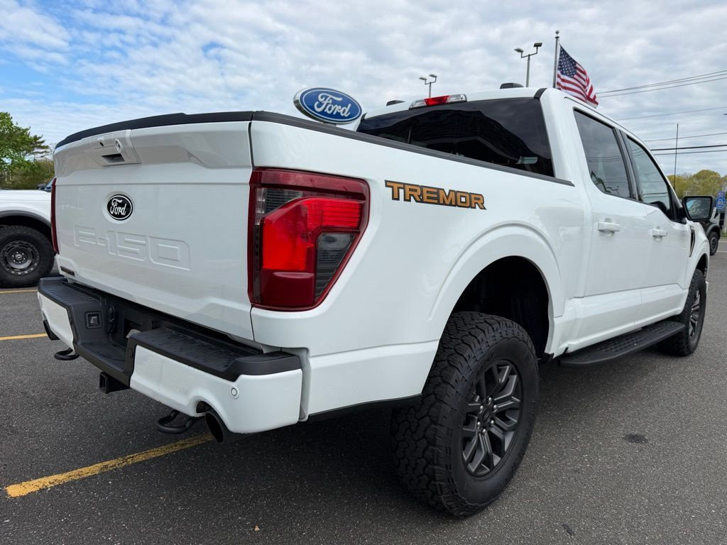 Certified 2025 Ford F150 Tremor AWD/4WD image 9
