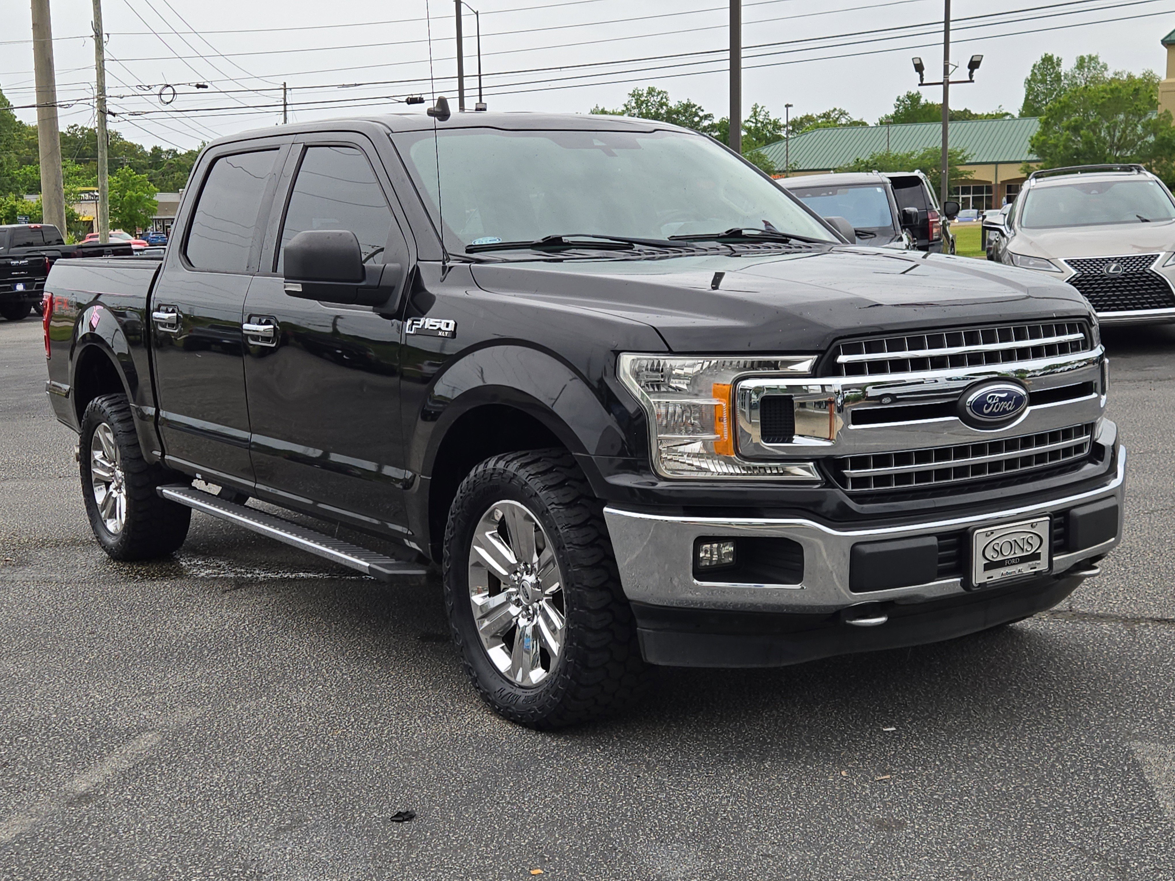 Certified 2019 Ford F150 XLT w/ Equipment Group 302A Luxury AWD/4WD image 4
