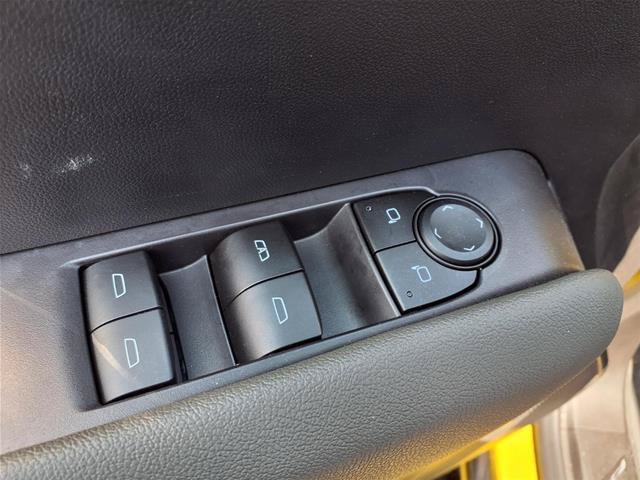 Used 2023 Chevrolet Colorado ZR2 w/ ZR2 Convenience Package III AWD/4WD image 8