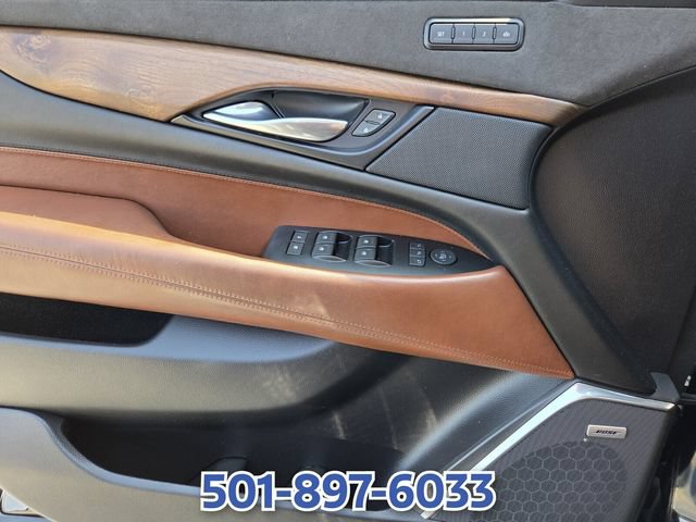 Used 2020 Cadillac Escalade Luxury AWD/4WD image 31