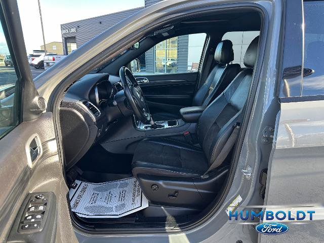 Used 2020 Jeep Grand Cherokee Altitude image 13
