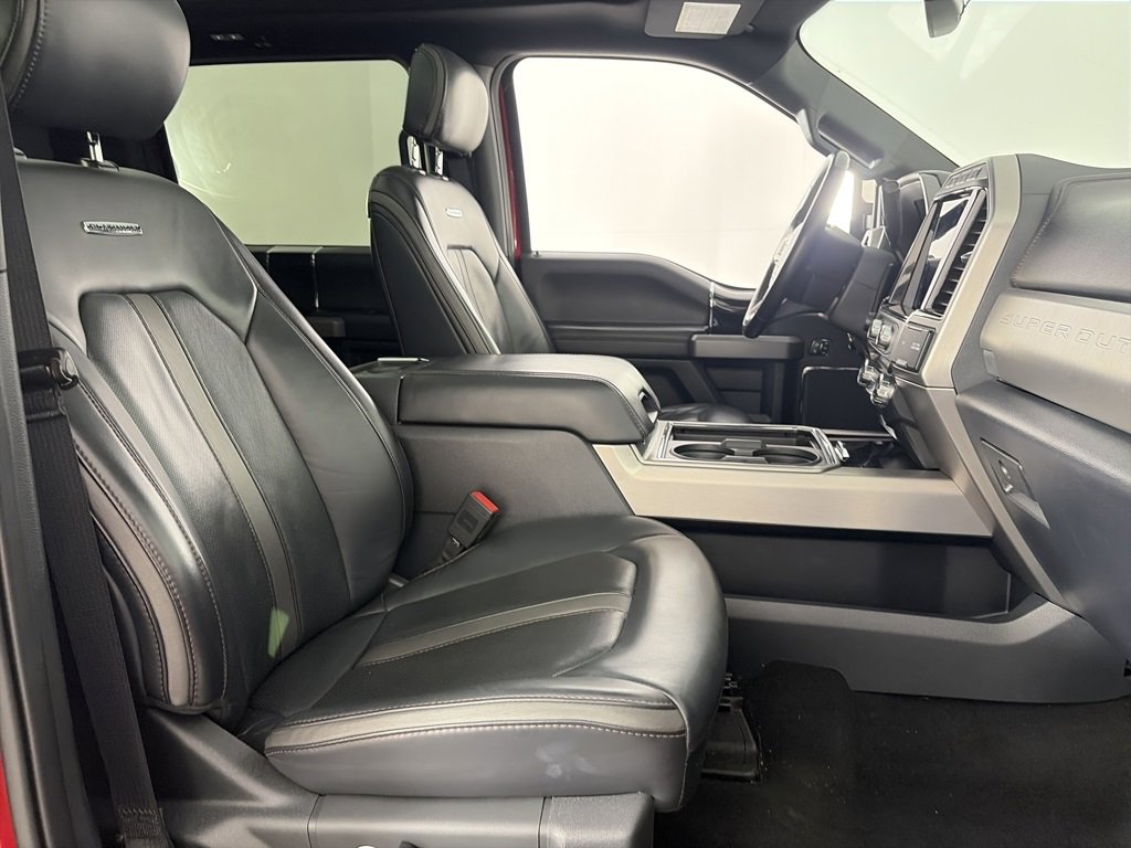 Certified 2022 Ford F350 Platinum image 32