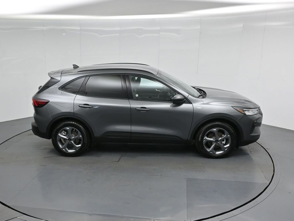 Certified 2025 Ford Escape ST-Line image 14