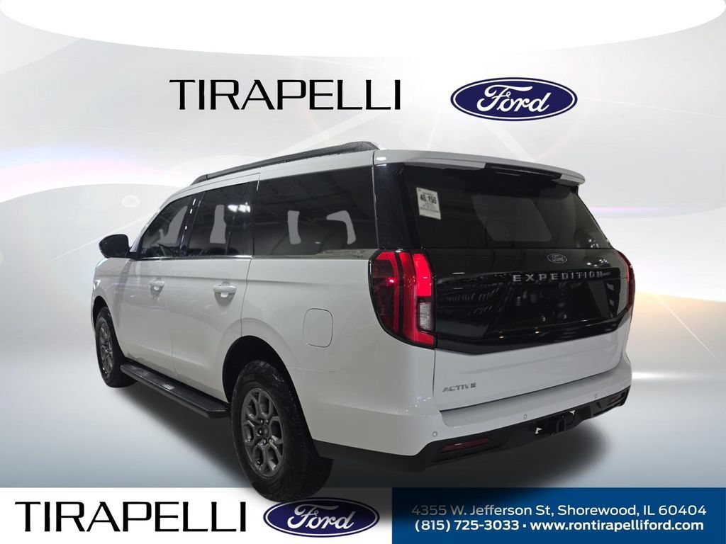 Certified 2025 Ford Expedition Active AWD/4WD image 2