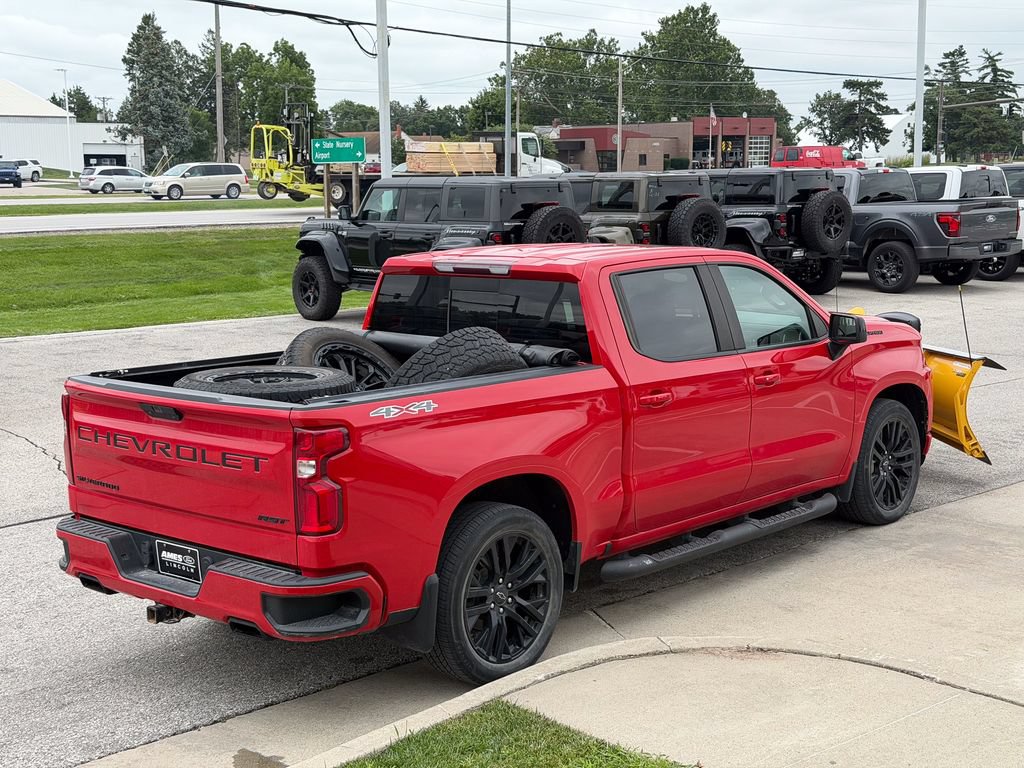 Used 2020 Chevrolet Silverado 1500 RST w/ Rally Edition AWD/4WD image 6