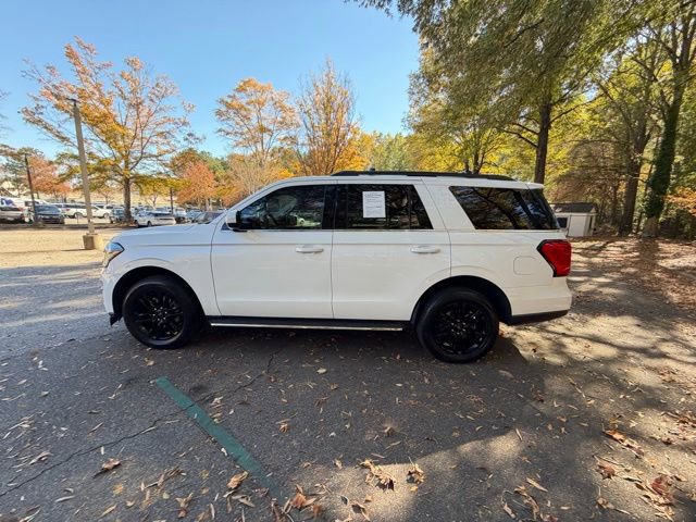 Certified 2023 Ford Expedition XLT image 2