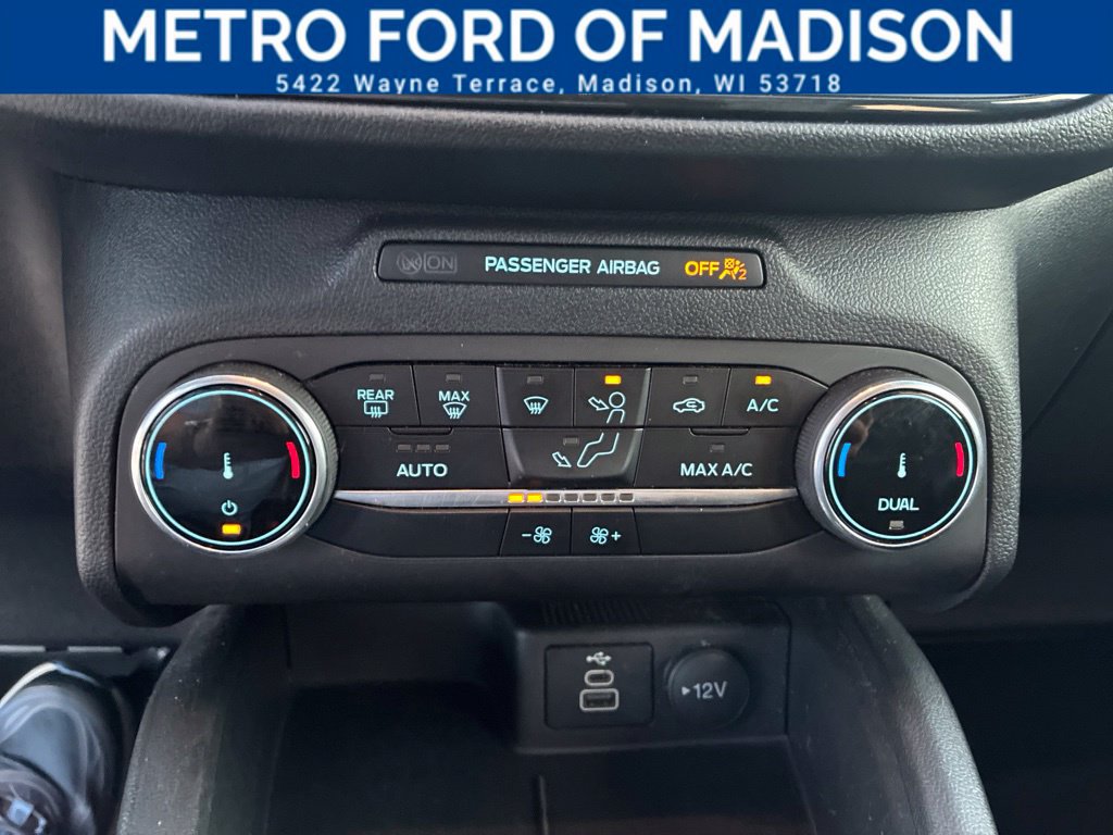 Certified 2025 Ford Escape ST-Line AWD/4WD image 18