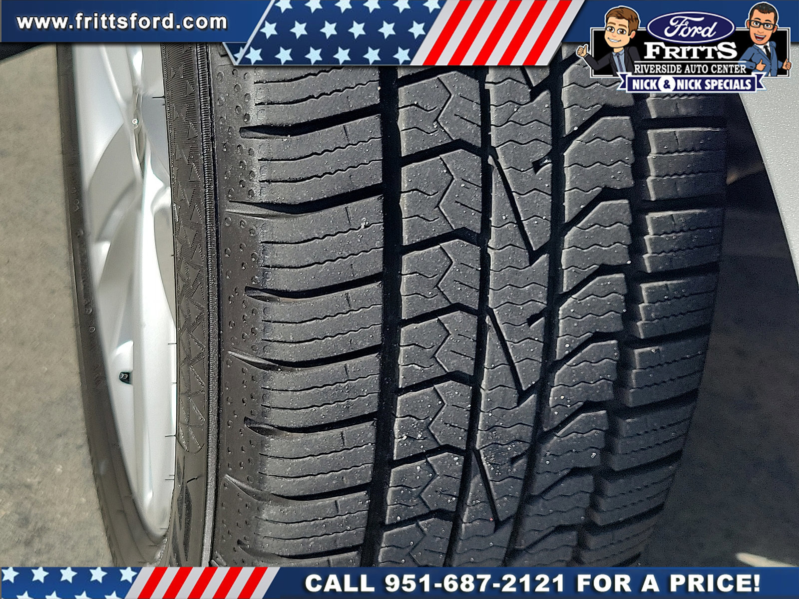 Used 2019 Toyota Corolla SE w/ Carpet Mat Package image 20