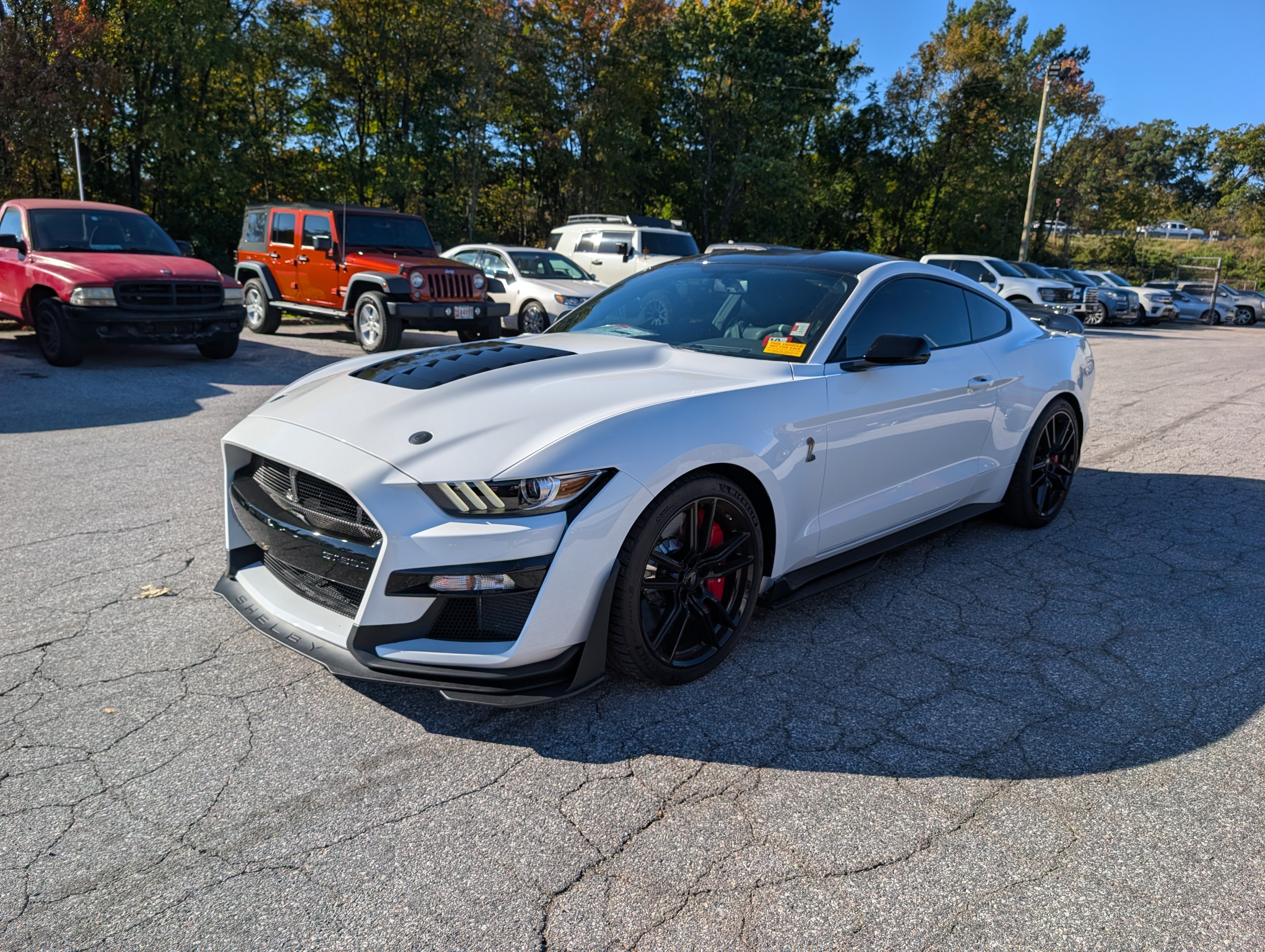 Certified 2020 Ford Mustang Shelby GT500 w/ Technology Package RWD image 2