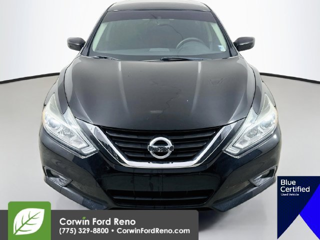Used 2017 Nissan Altima 2.5 SV FWD image 2