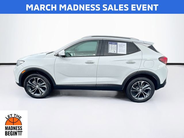 Used 2021 Buick Encore GX Essence w/ Advanced Technology Package image 4