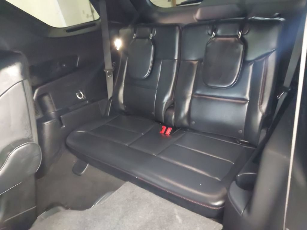 Certified 2025 Ford Explorer ST AWD/4WD image 10