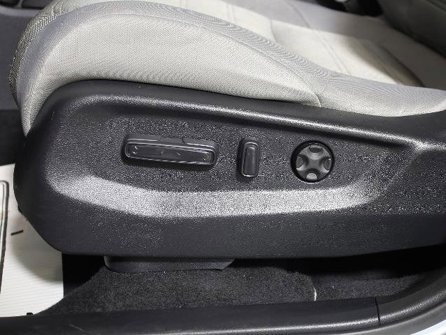 Used 2019 Honda CR-V EX image 19