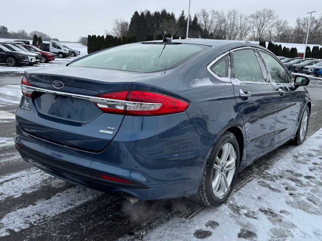 Certified 2018 Ford Fusion SE w/ Fusion SE Technology Package image 6
