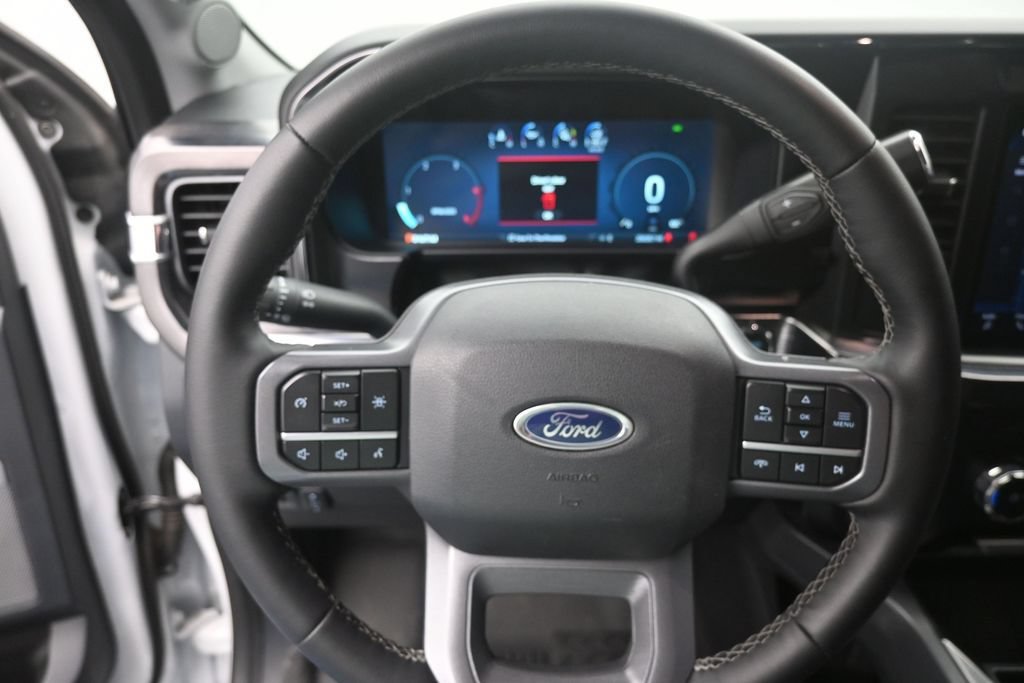 Certified 2025 Ford F250 Lariat w/ Tremor Off-Road Package AWD/4WD image 29