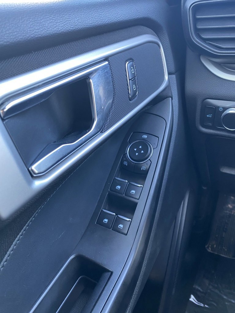 Certified 2020 Ford Explorer XLT image 13