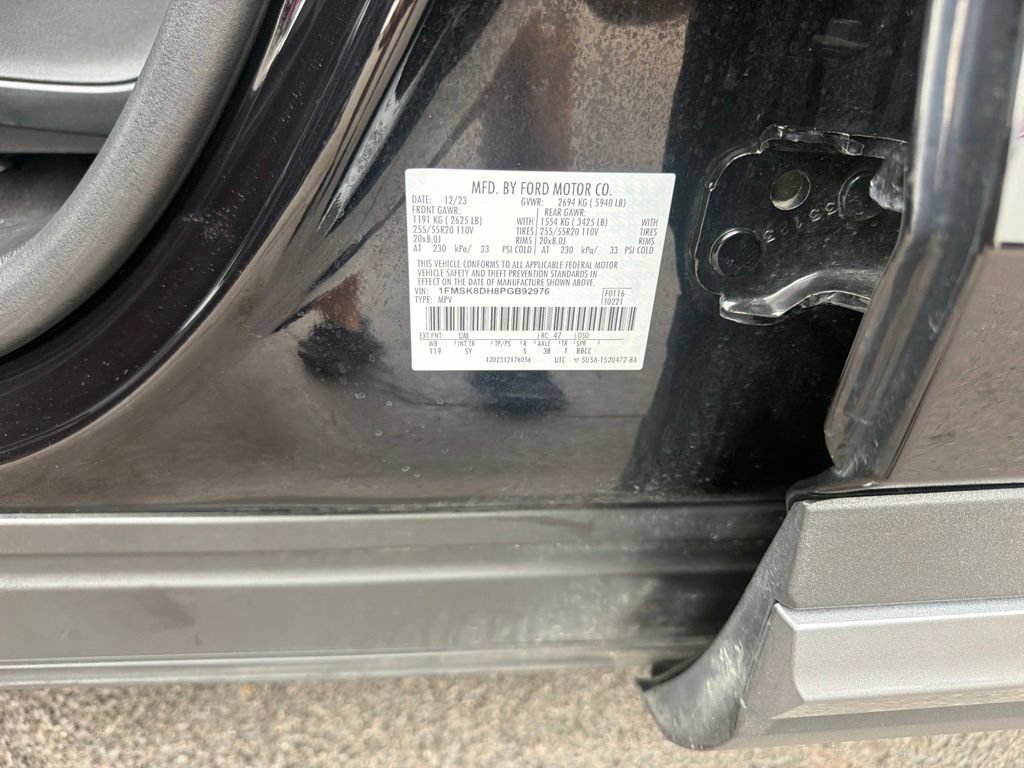 Certified 2023 Ford Explorer XLT w/ Equipment Group 202A AWD/4WD image 57