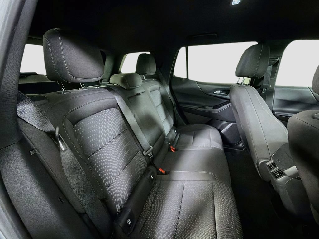 Used 2025 Chevrolet Equinox LT AWD/4WD image 29