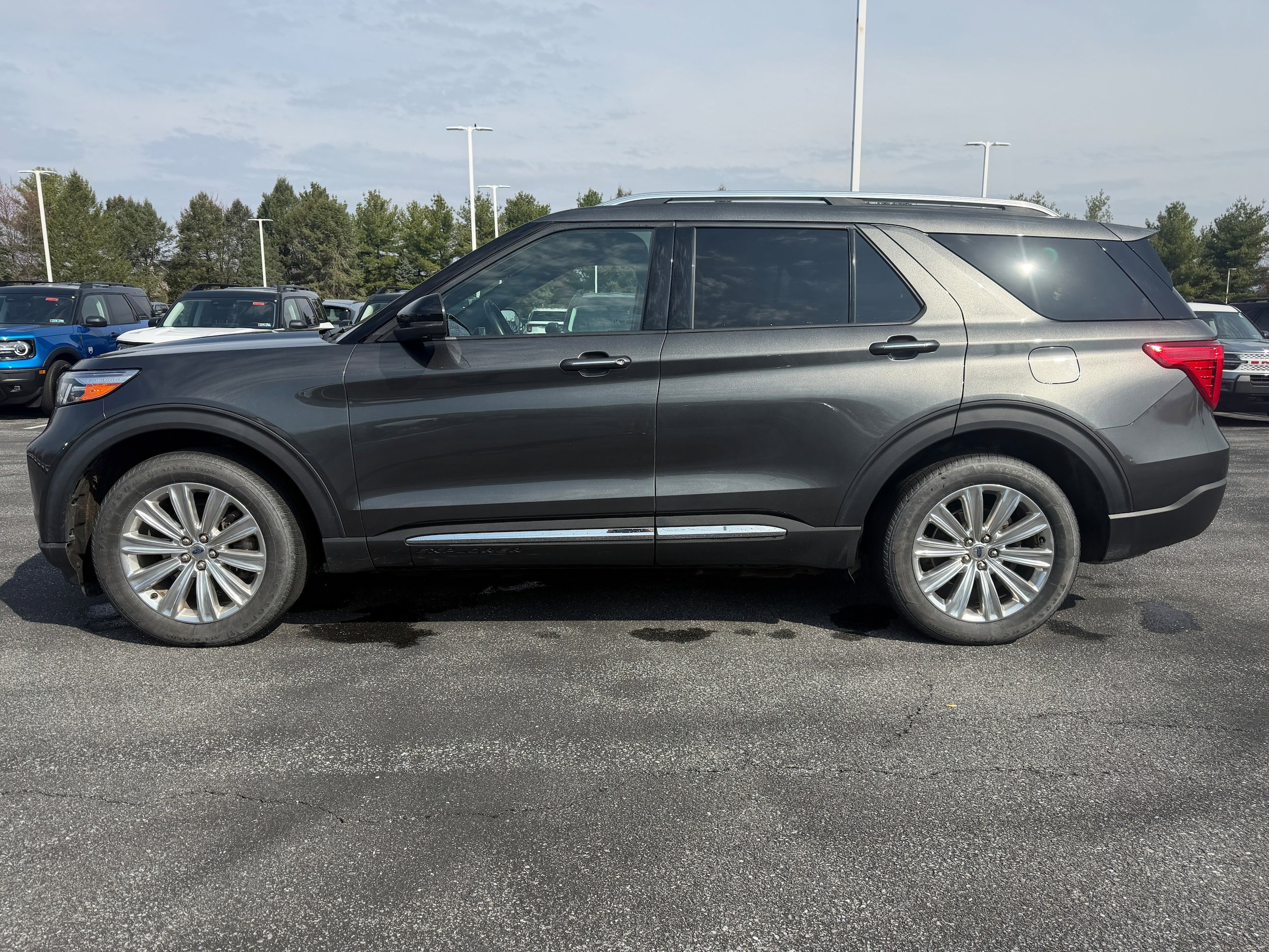 Certified 2020 Ford Explorer Limited w/ Class III Trailer Tow Package AWD/4WD video 2