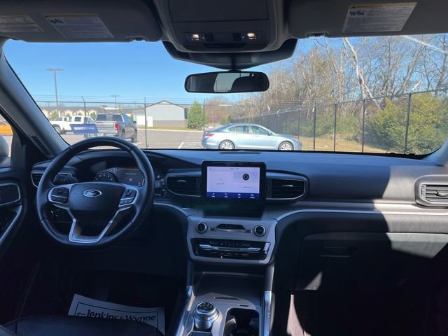 Certified 2023 Ford Explorer XLT w/ Equipment Group 202A image 12