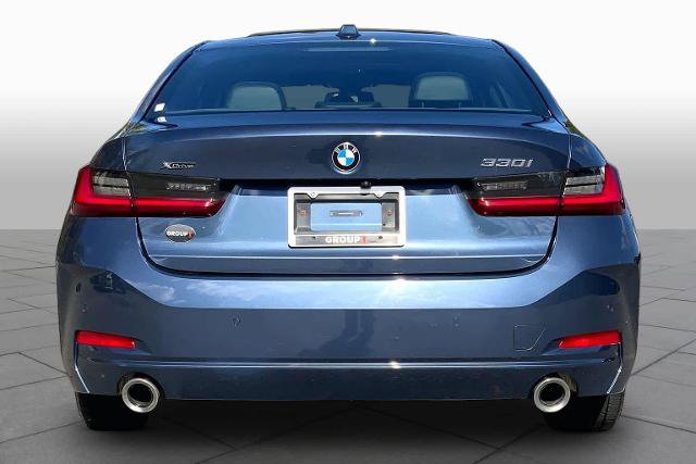 Used 2025 BMW 330i xDrive Sedan AWD/4WD image 9