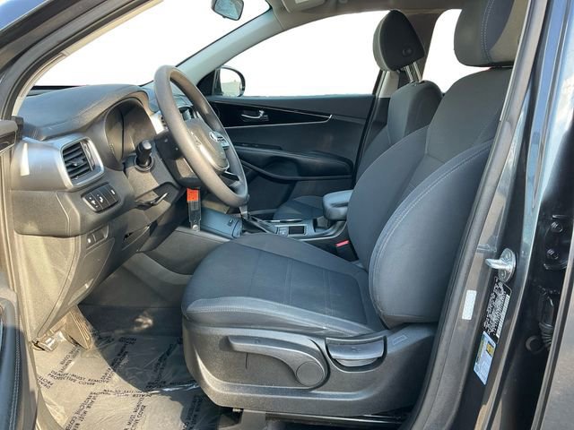 Used 2020 Kia Sorento LX image 10