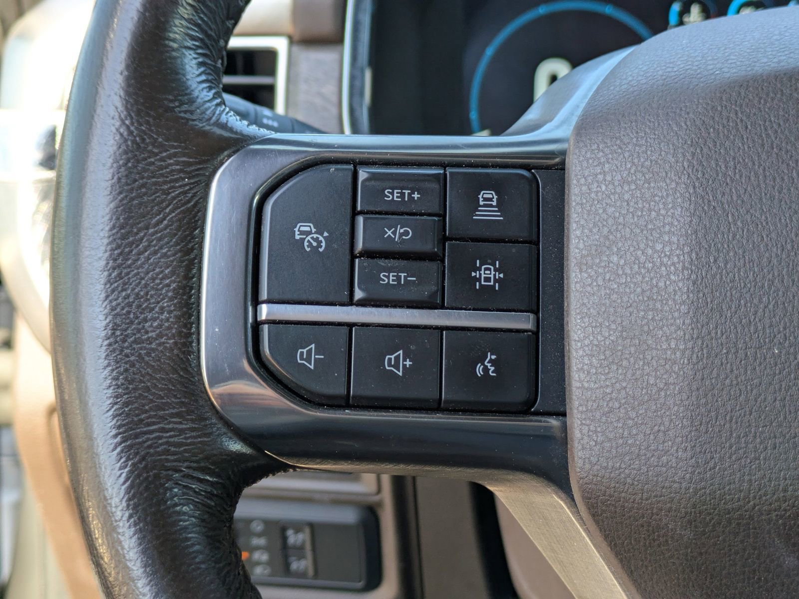 Certified 2021 Ford F150 King Ranch w/ Equipment Group 601A High image 26