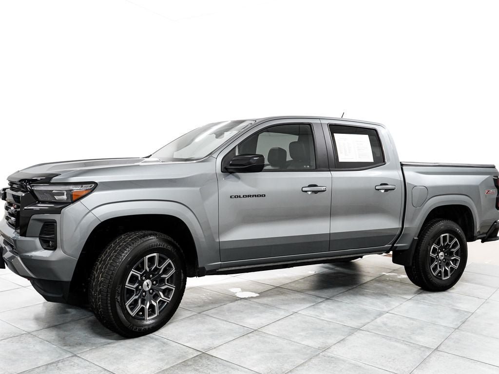 Used 2023 Chevrolet Colorado Z71 w/ Z71 Convenience Package 2 AWD/4WD image 4