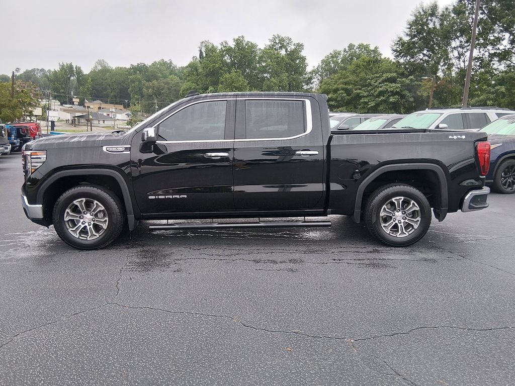 Used 2025 GMC Sierra 1500 SLT AWD/4WD image 7