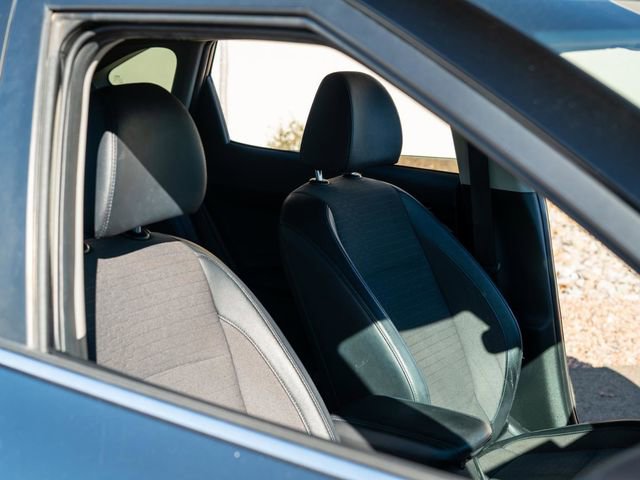 Used 2022 Kia Seltos Nightfall Edition image 21