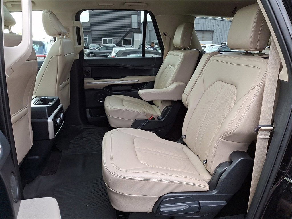 Certified 2022 Ford Expedition Max Limited image 10
