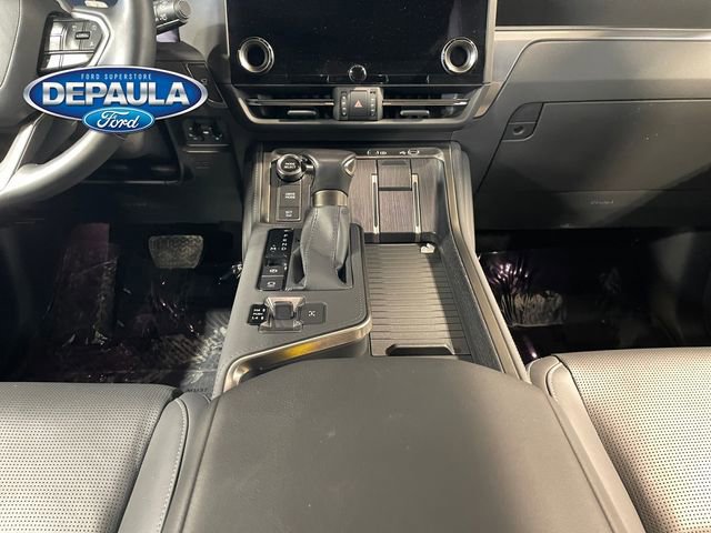 Used 2024 Lexus GX 550 image 14