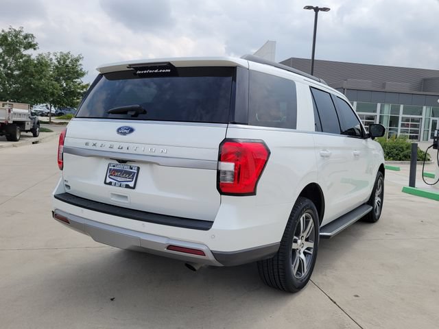 Certified 2023 Ford Expedition XLT AWD/4WD image 3