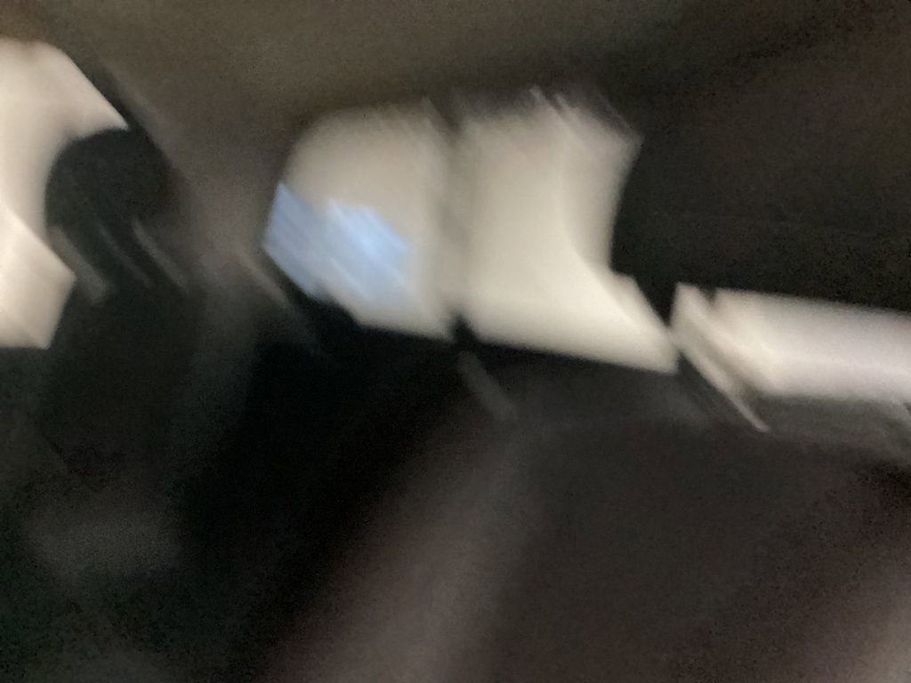 Used 2017 Nissan Titan SV image 12